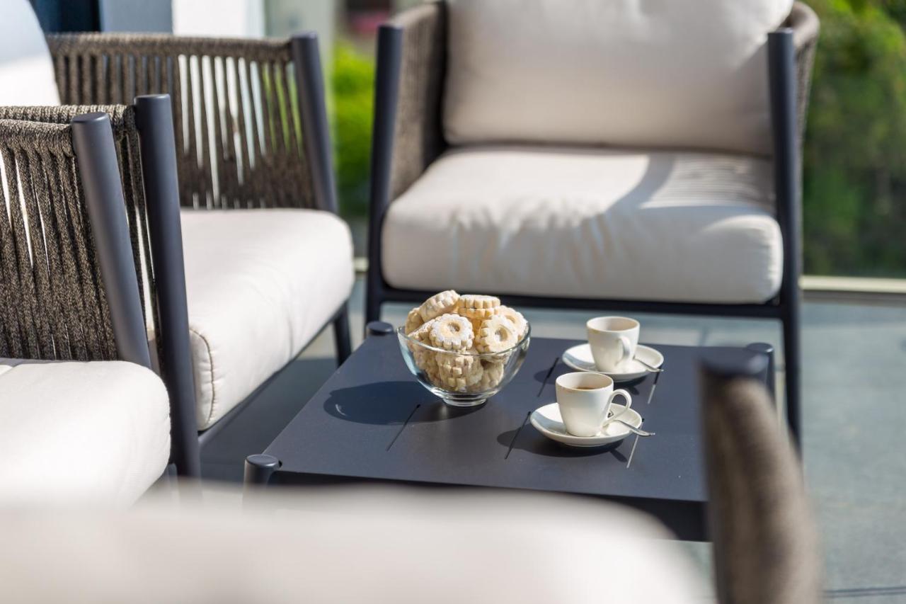 Luxury Apartment Iris Adriatica ***** Opatija Exterior foto